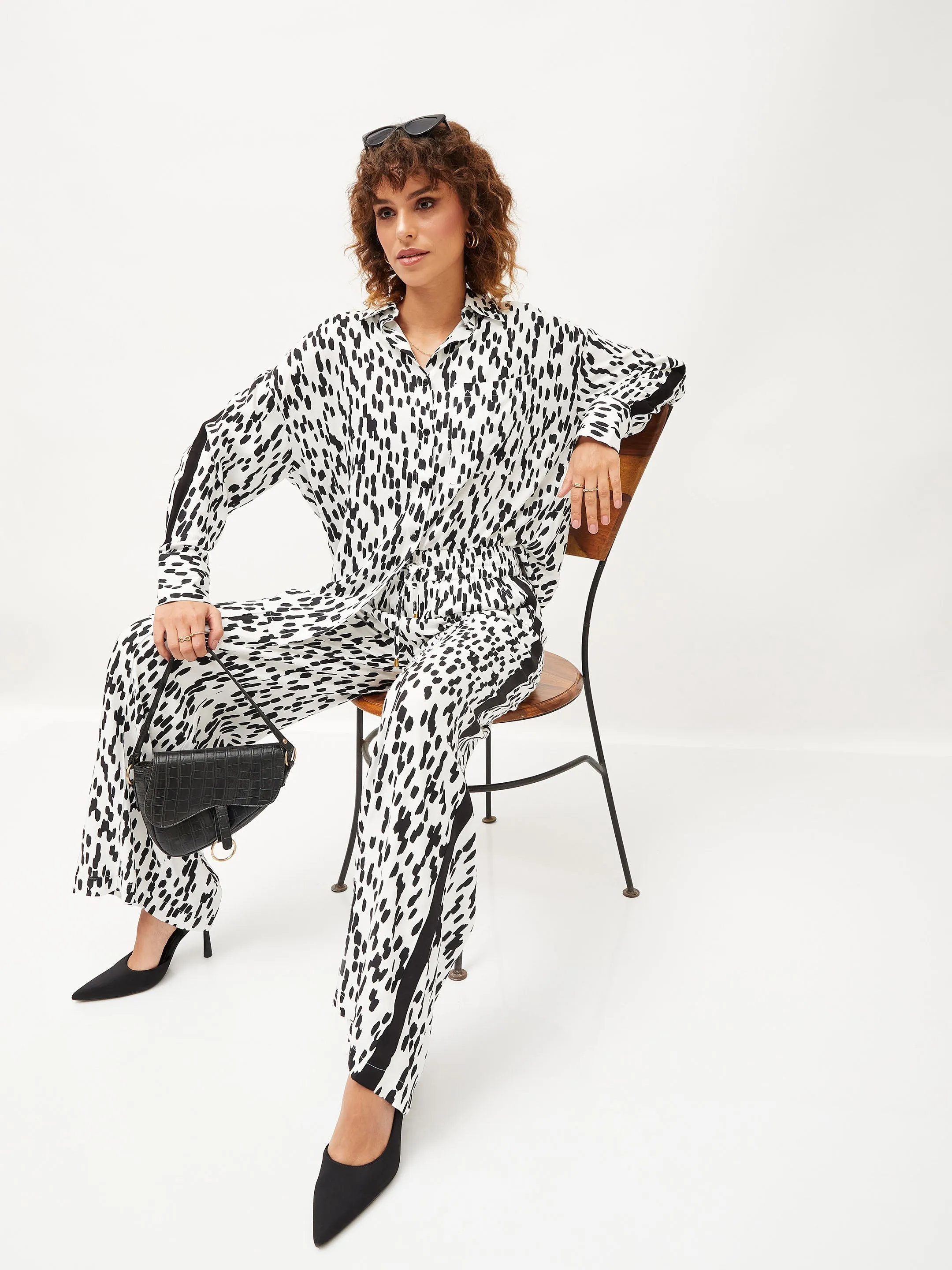 Women White Abstract Print Oversize Shirt With Pants