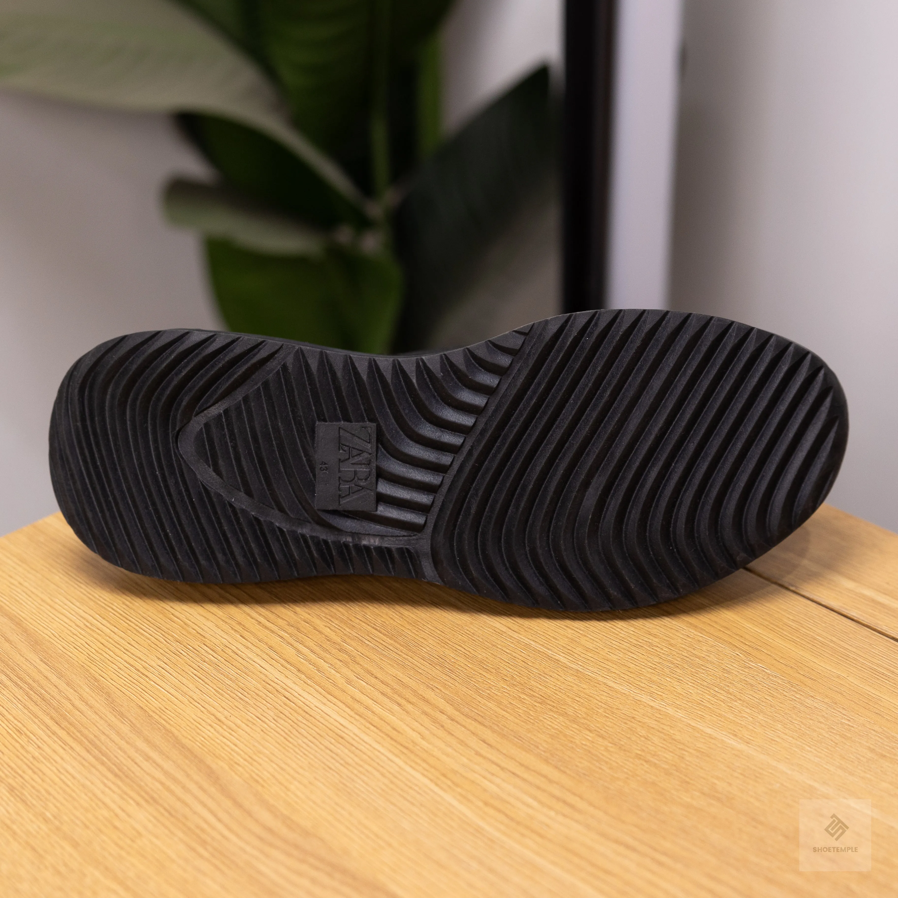 Zara All Black Sneakers